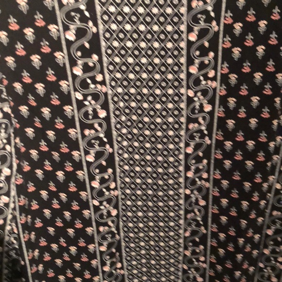 Spring dress - Picture 4 of 4